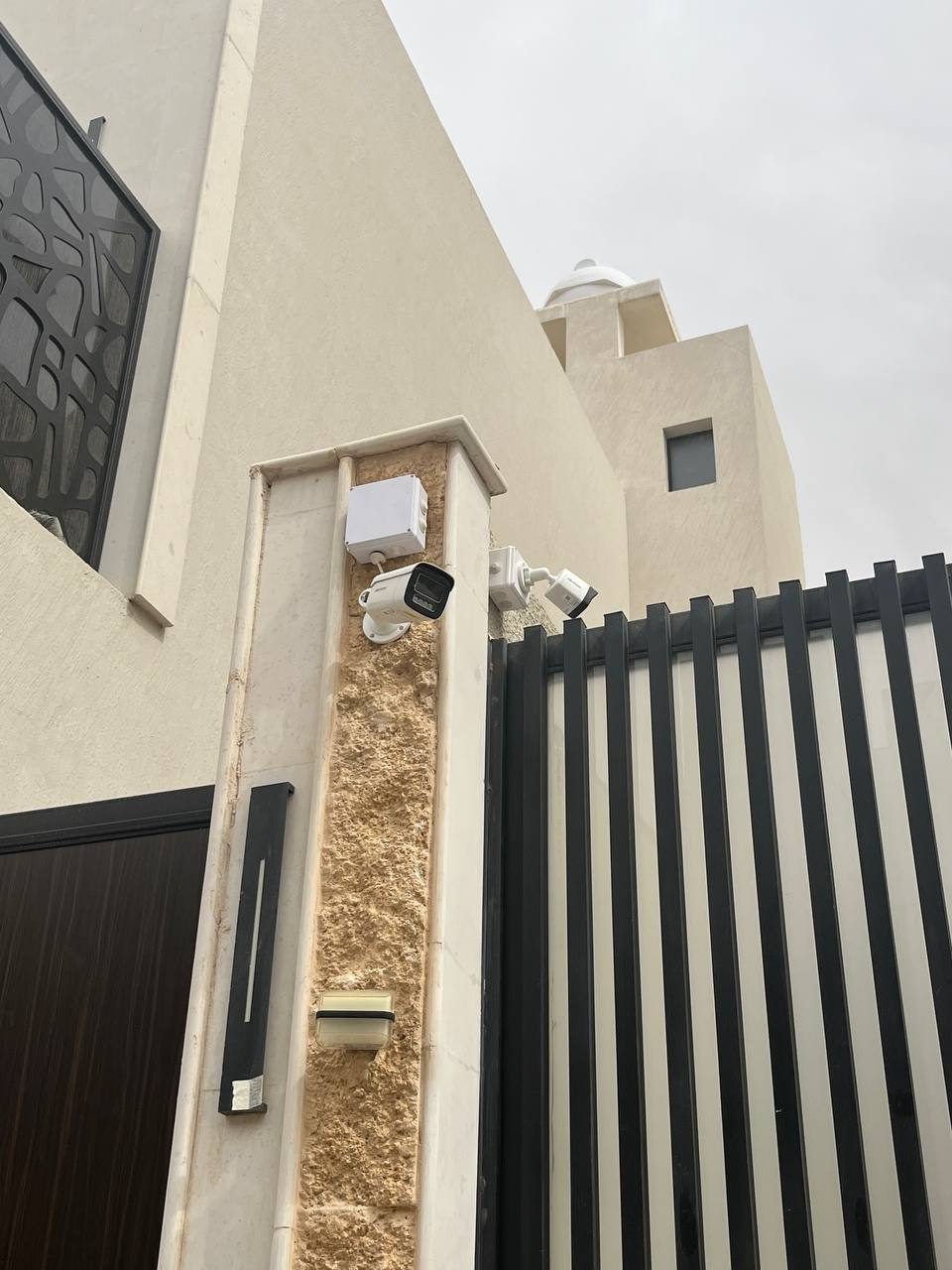 CCTV camera install on villa gate